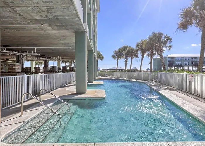Waterfront W Balcony Boat Slip Shared Hot Tubs Pools *