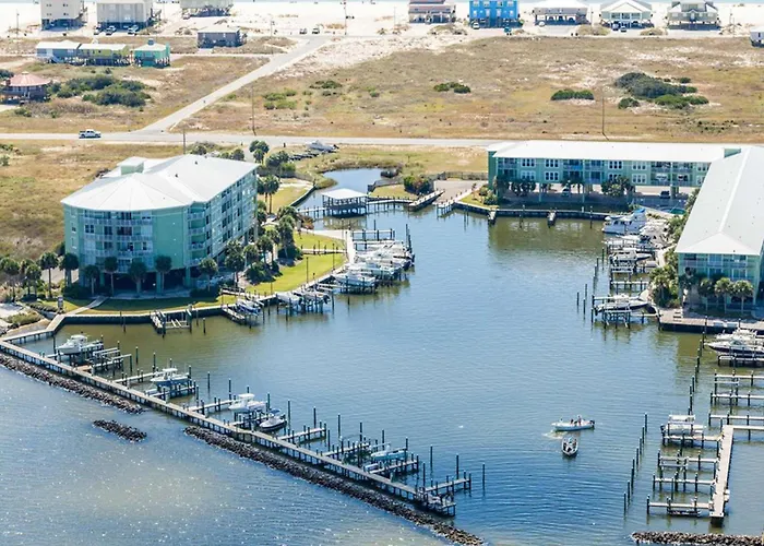 Waterfront W Balcony Boat Slip Shared Hot Tubs Pools Gulf Shores