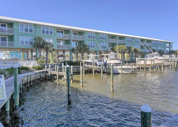 Holiday home Waterfront W Balcony Boat Slip Shared Hot Tubs Pools Gulf Shores
